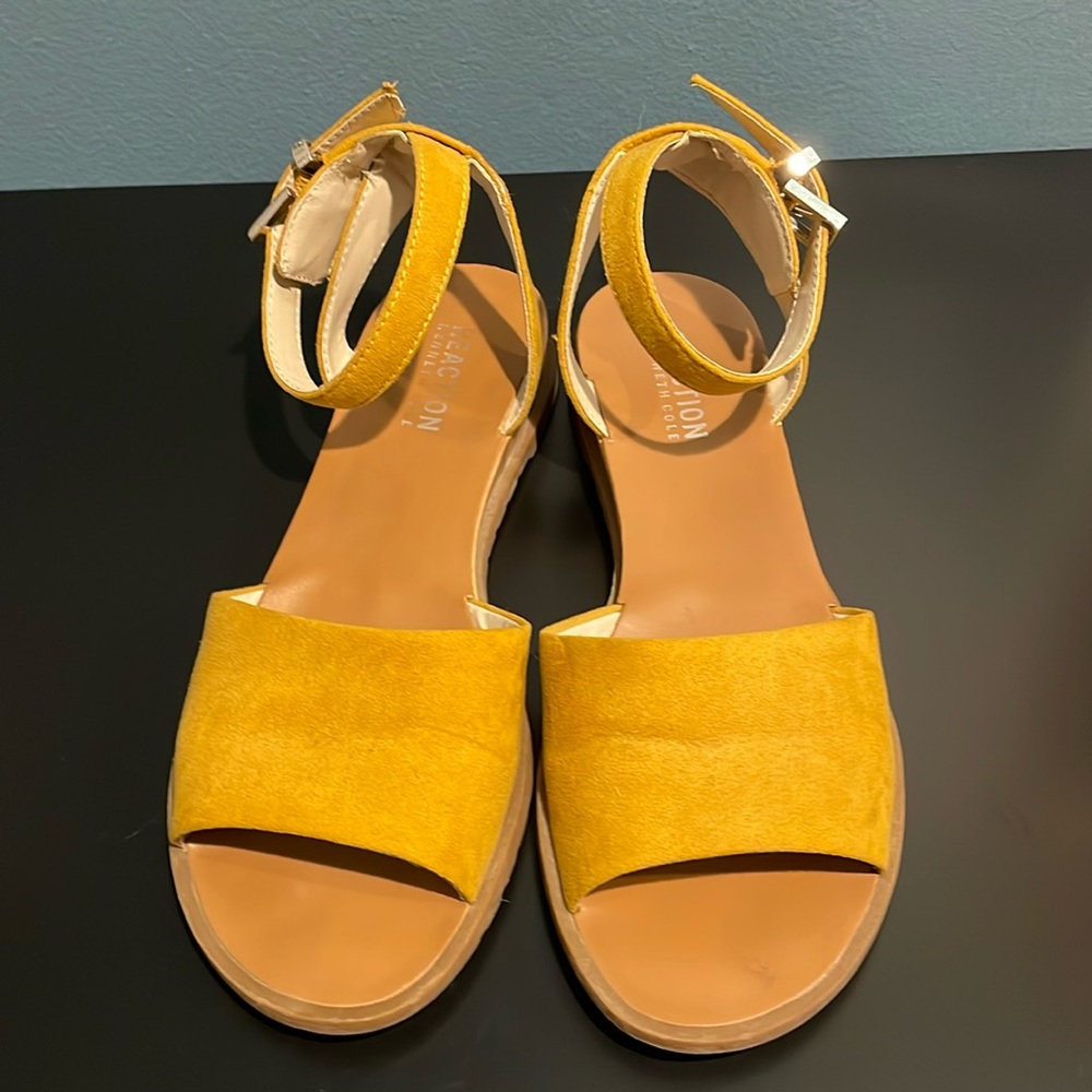 Kenneth Cole Reaction Jolly Low Wedge Yellow Sandals